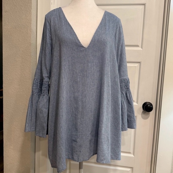Free People Blue Chambray Bell Sleeve Mini Long Sleeve Dress Medium - Picture 5 of 11